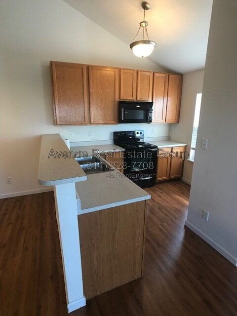 Building Photo - 11300 Spring Creek Ln