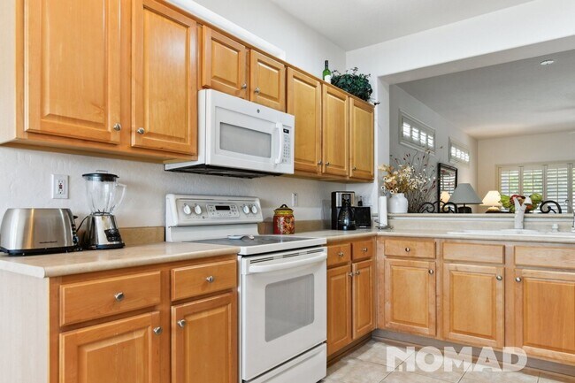 Primary Photo - Charming 2BR House in Surprise