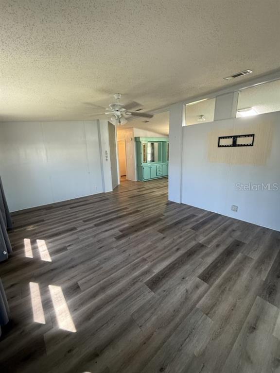 Building Photo - 1811 Sherwood Hill Dr