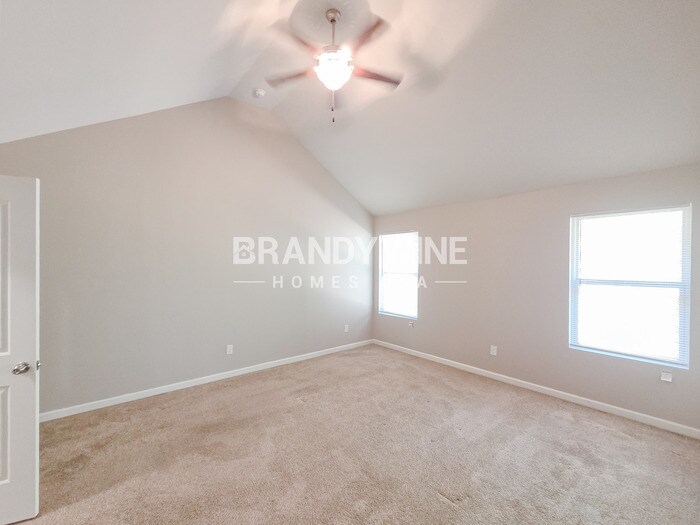 Building Photo - 1930 Old Dogwood