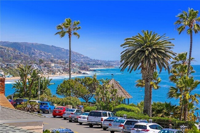 Building Photo - 376 Cliff Dr