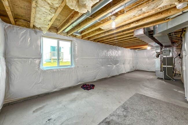 Building Photo - 15135 Bellflower Ln