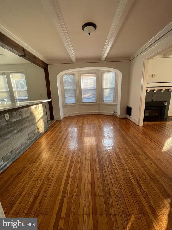 Building Photo - 114 Levering St