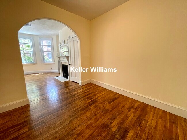 Building Photo - 50 Saint Germain St