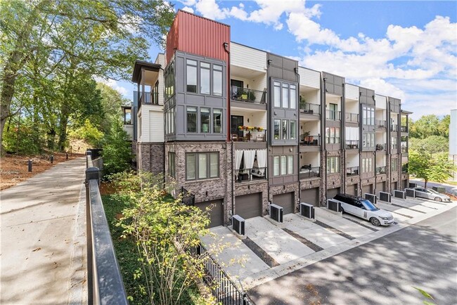 Building Photo - 407 Pratt Dr SE