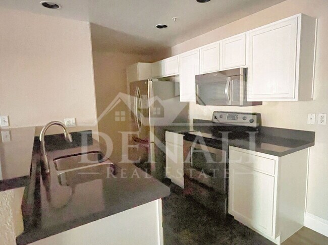 Building Photo - 500 N Gila Springs Blvd