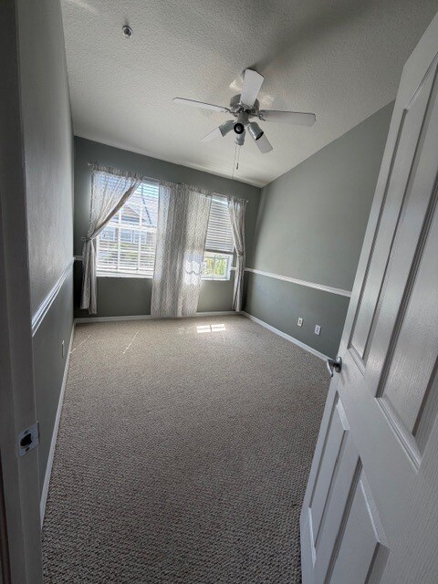 Building Photo - 2927 Bayshore Pointe Dr