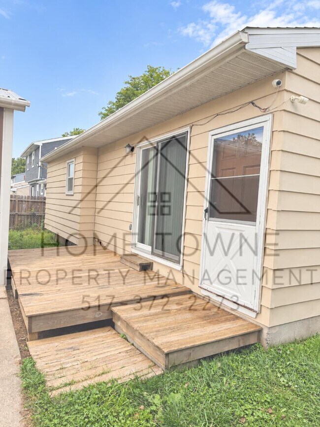 Building Photo - 3315 Nonette Dr