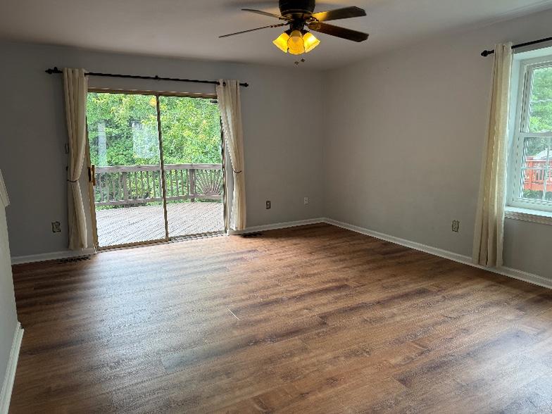 Building Photo - 3065 Antrim Cir