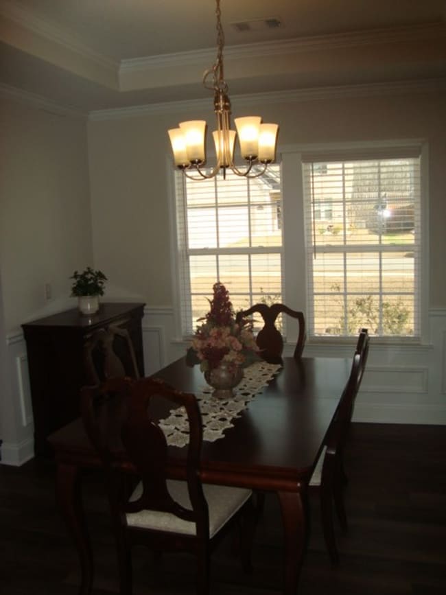 Building Photo - 5124 Sumter Ct