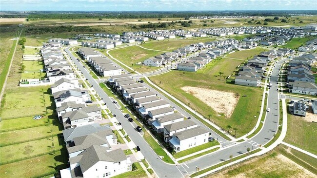 Building Photo - 16526 Silver Brook Wy