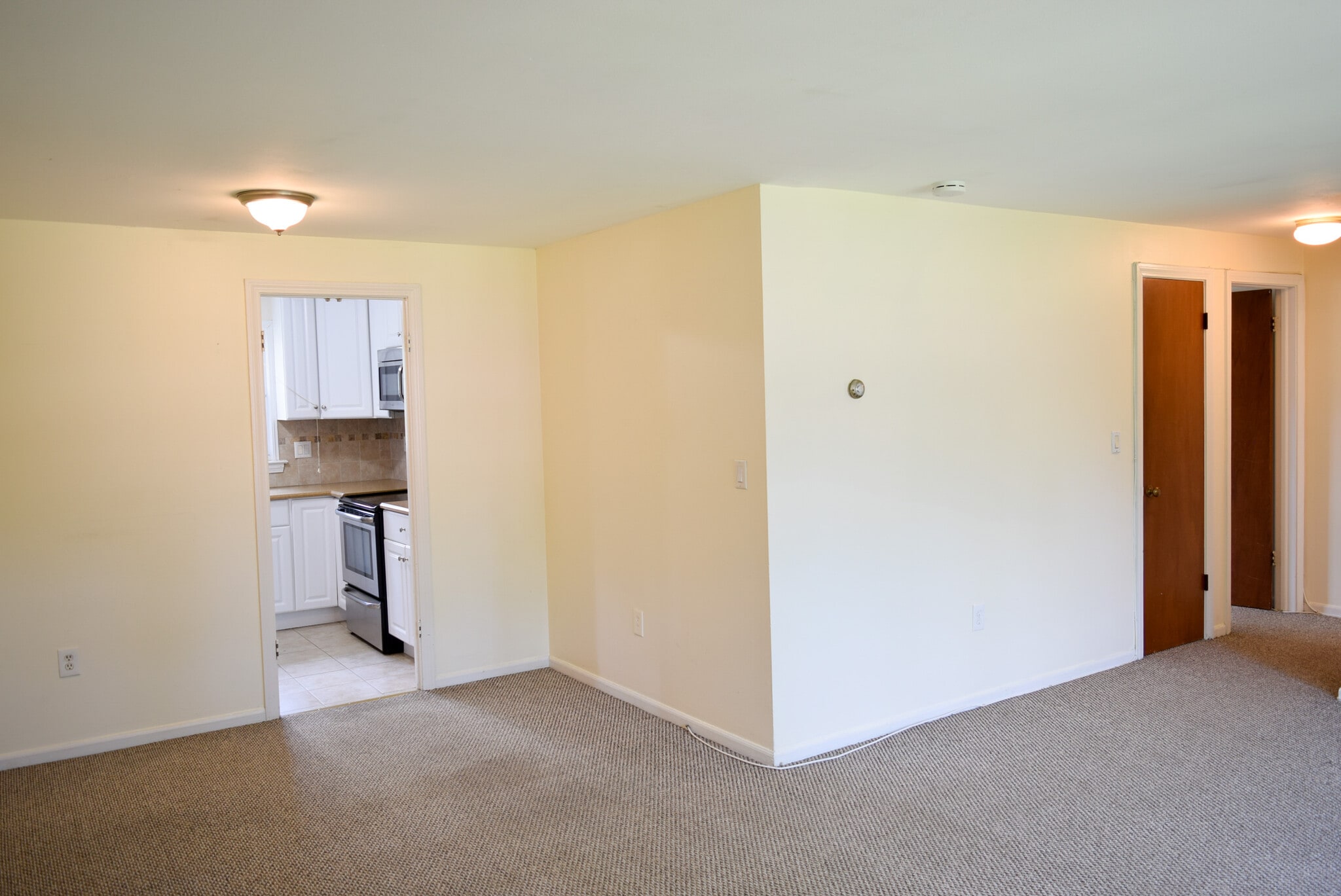 Living Room - 49 Grandview Dr