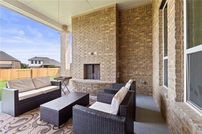 Building Photo - 4411 Caldwell Palm Cir