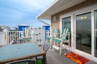Building Photo - OFF-SEASON MONTHLY RENTAL - ESCAPE THE WIN...