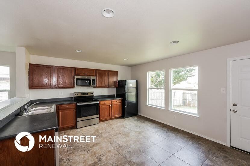Building Photo - 1625 Thorntree Ln