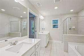 Building Photo - 1858 Belmore St SE