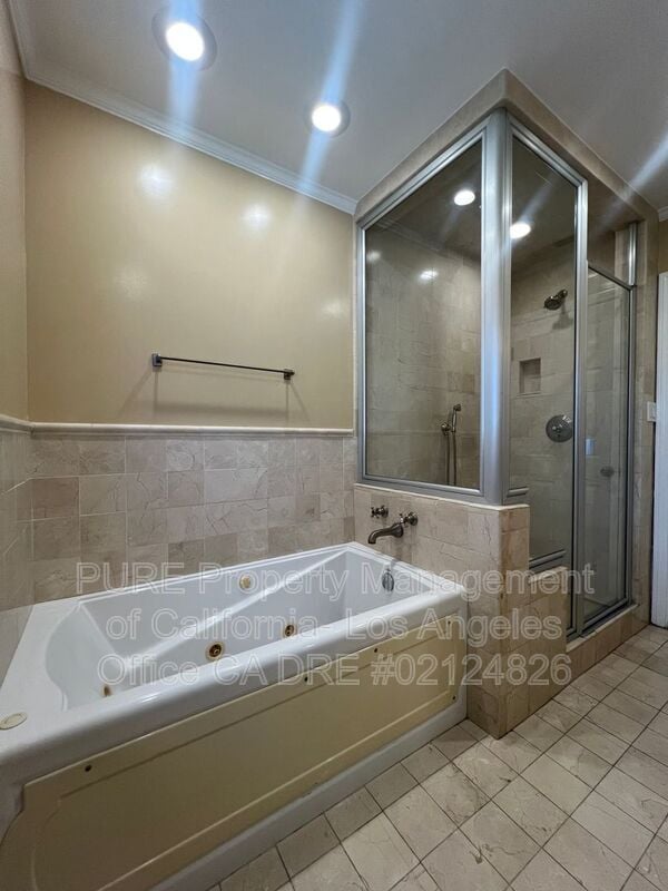 Building Photo - 5325 Arvada St