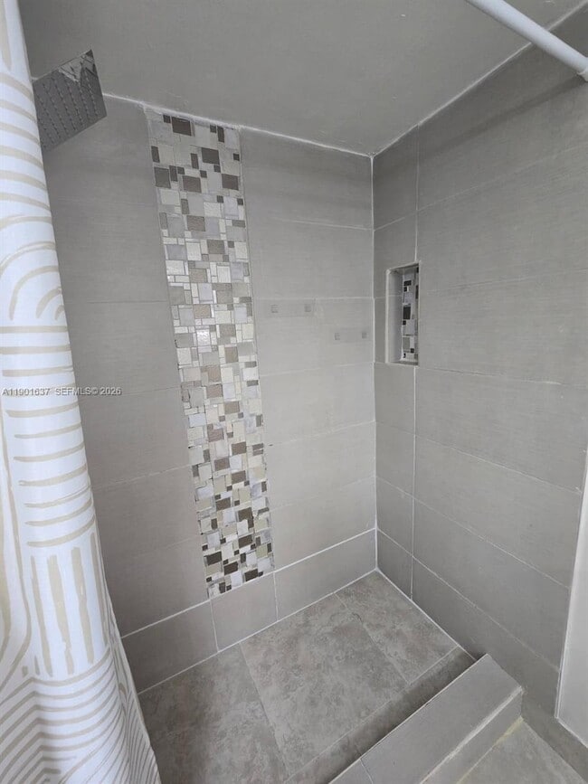 Building Photo - 15620 SW 80th St