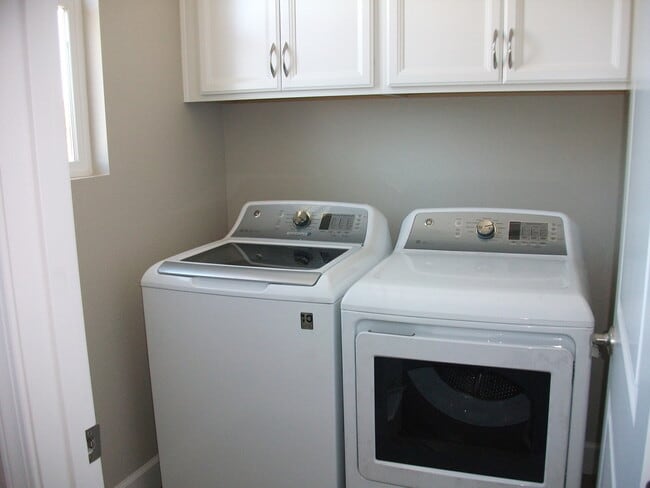 Building Photo - Newly Constructed Townhome for rent in Campbell