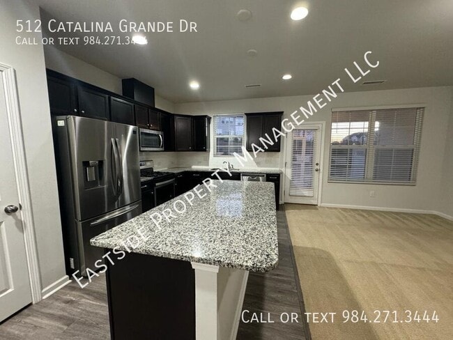 Building Photo - 512 Catalina Grande Dr
