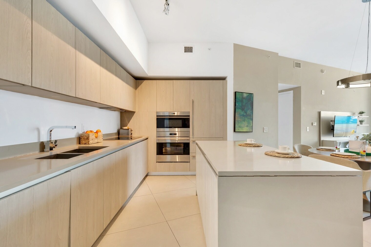Building Photo - 4111 S Ocean Dr