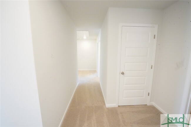 Building Photo - 481 Coconut Dr