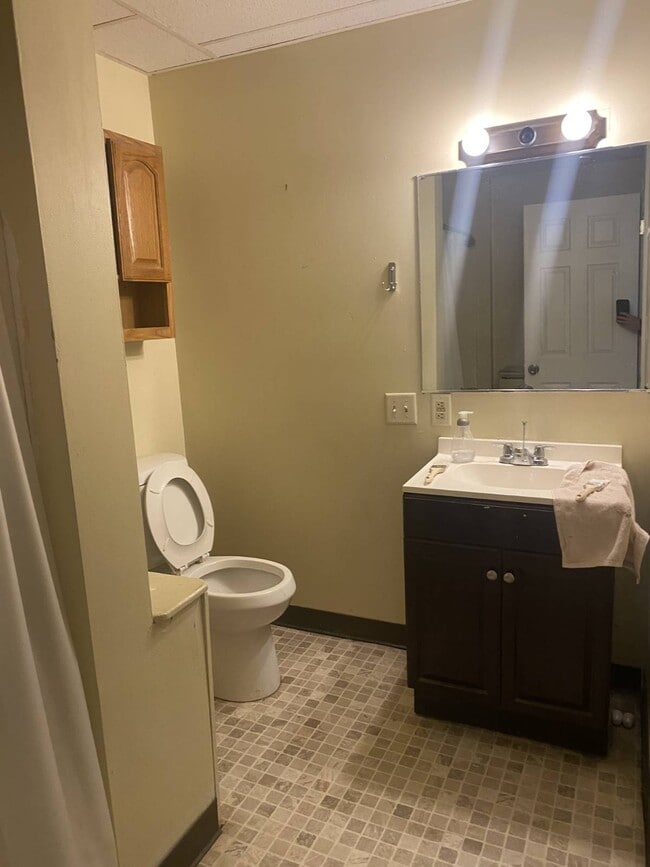 Building Photo - 169 7th Ave