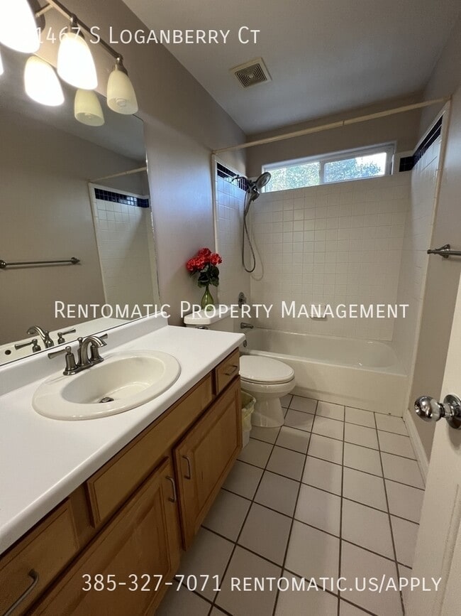 Building Photo - 11467 S Loganberry Ct
