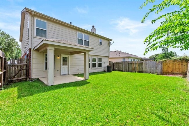Building Photo - 3031 Lexington Lake Dr