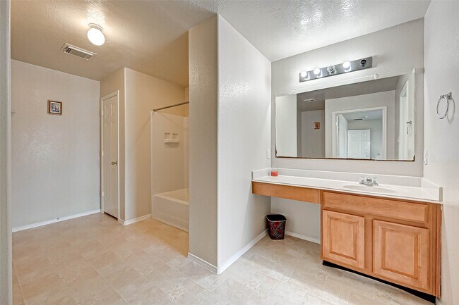 Building Photo - 3339 Siebinthaler Ln