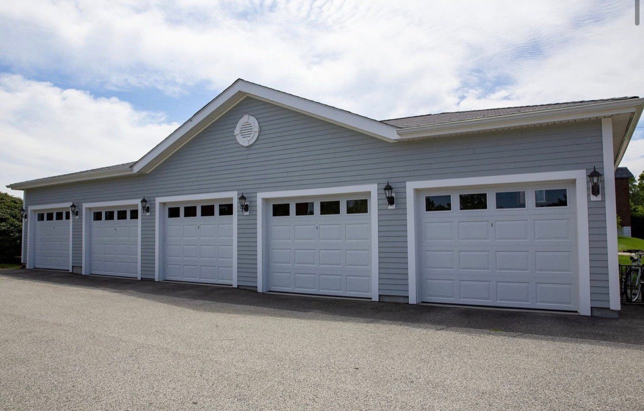 Building Photo - 1 Admiralty Dr