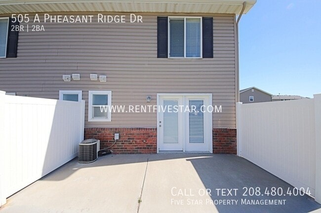 Building Photo - 505 Pheasant Ridge Dr