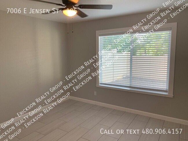 Building Photo - 7006 E Jensen St