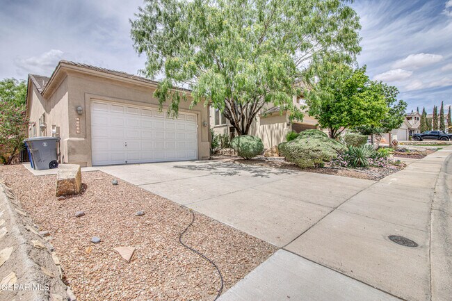 Building Photo - 12217 Sitting Bull Dr
