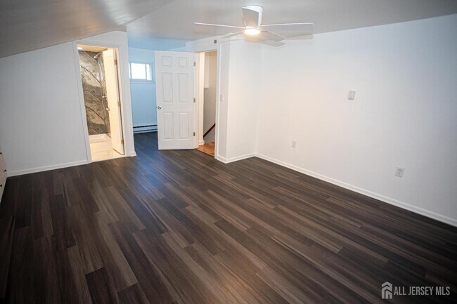 Building Photo - 32 Heston Ave