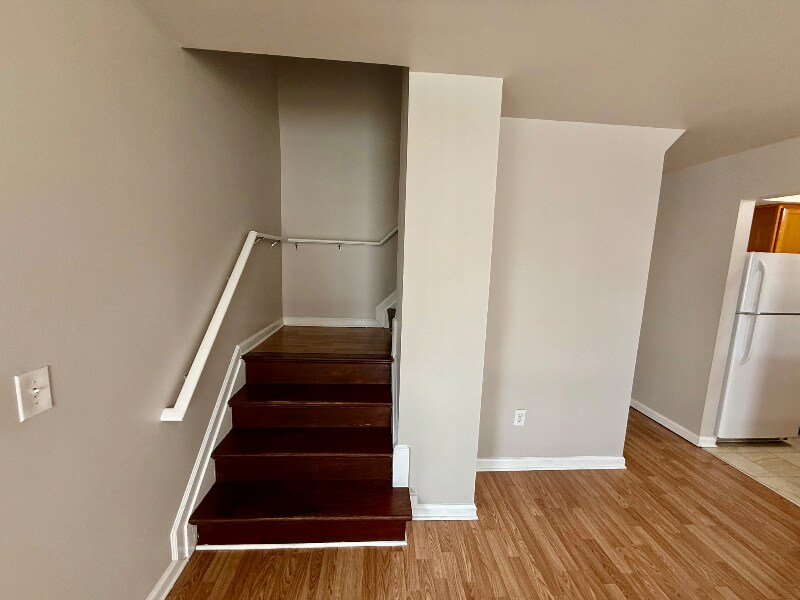 Building Photo - 35321 Turner Dr