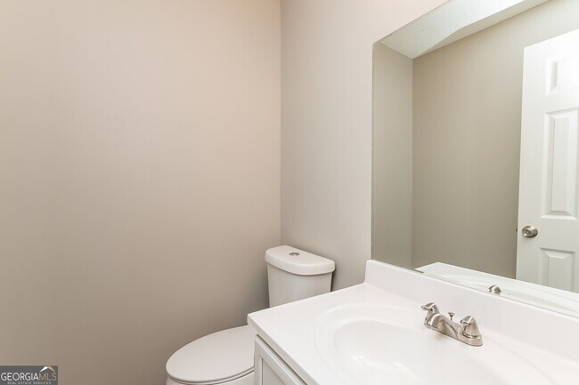 Building Photo - 2232 Rocksram Ct