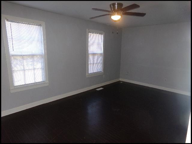 Building Photo - 624 W 33rd St