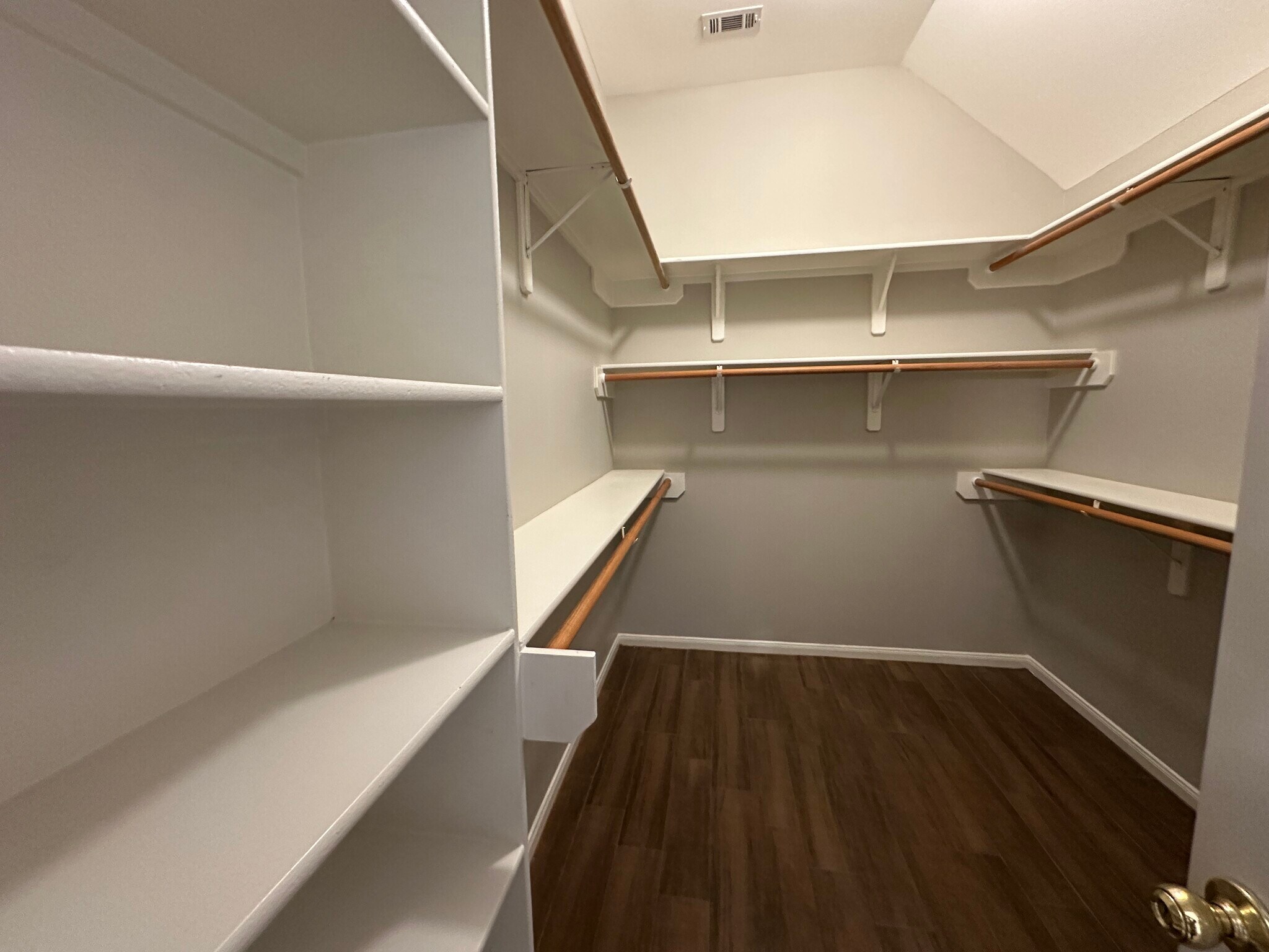 Building Photo - 18818 Harbor Key Cir