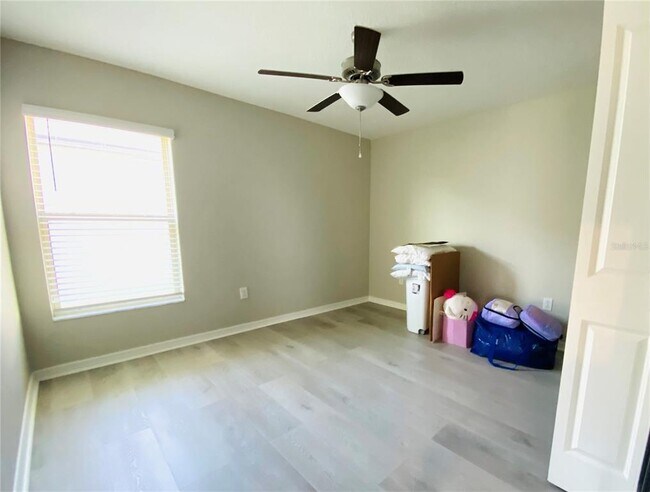 Building Photo - 10832 Sage Canyon Dr.
