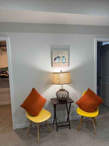 Building Photo - 22102 Cabin Branch Ave