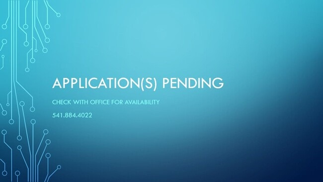 Building Photo - 438 High St