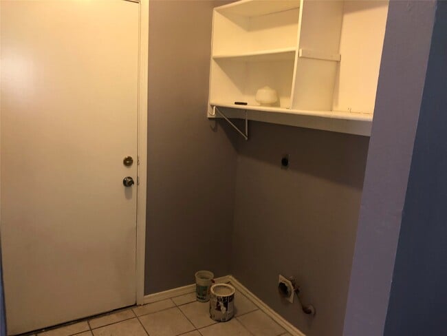 Building Photo - 12427 Chalmette St