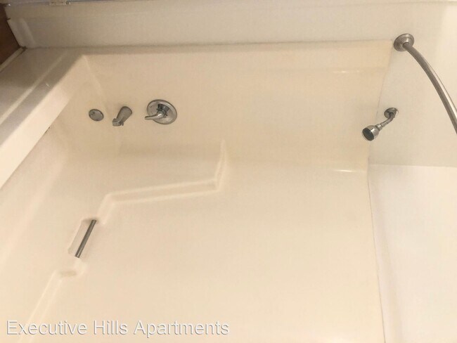 Building Photo - 4422 Torrance Dr NW