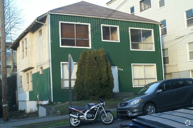 Building Photo - 1114 E Olive St