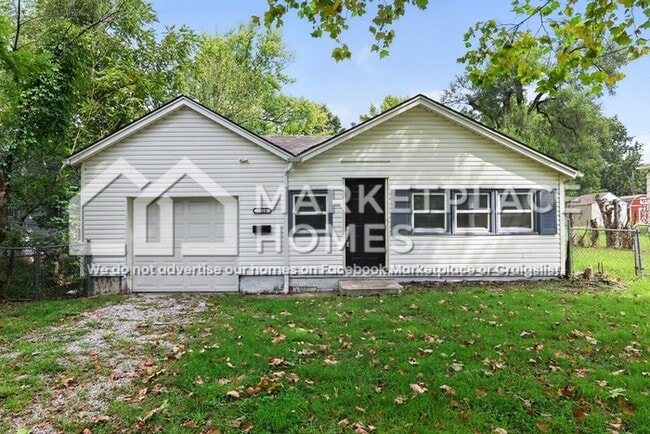 Building Photo - 1110 Pinkston St