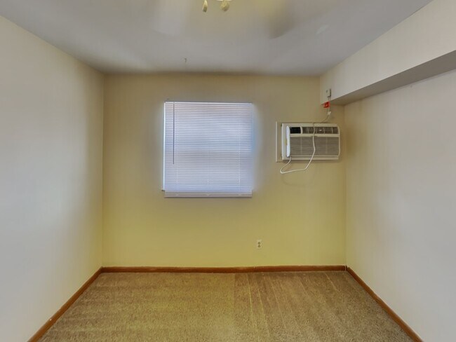 Building Photo - 31 Chittenden Ave