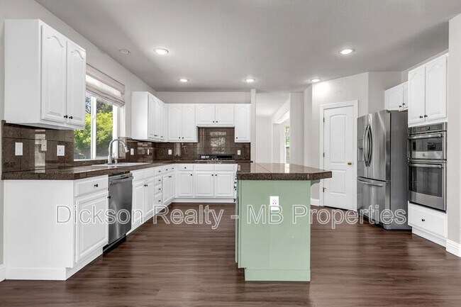 Building Photo - 7117 Heatherwood Dr