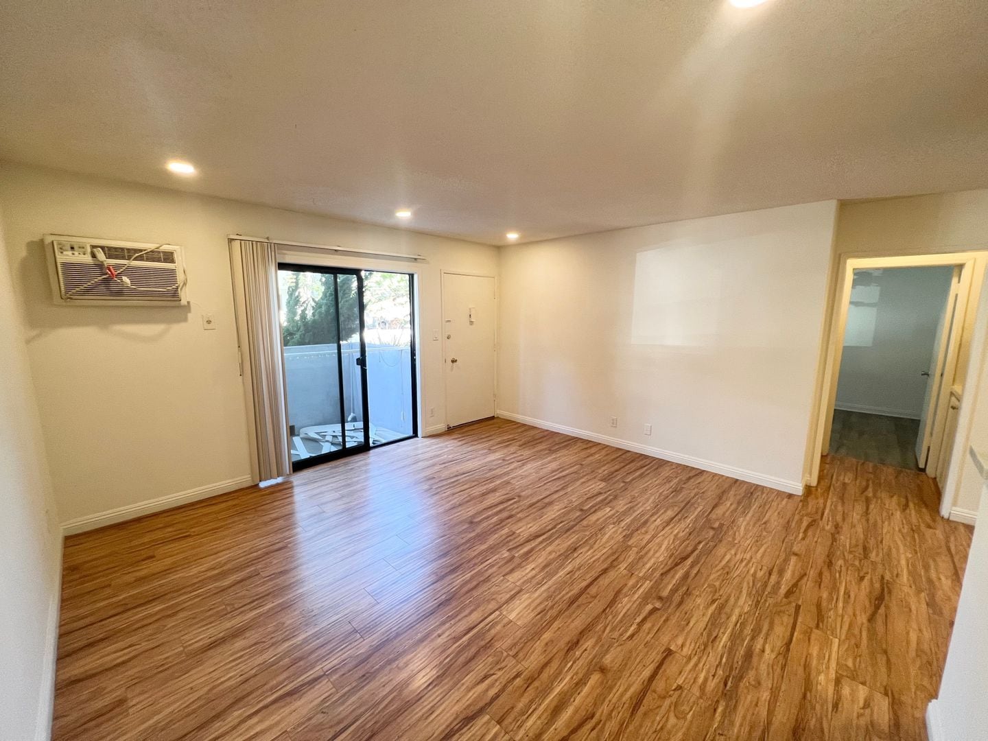 Building Photo - 3601 Keystone Av