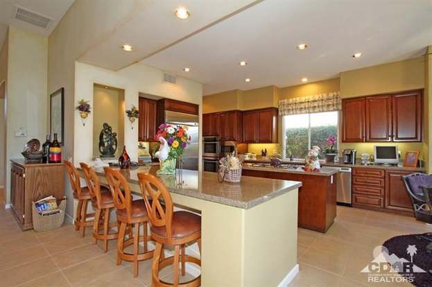 Building Photo - 348 Tomahawk Dr